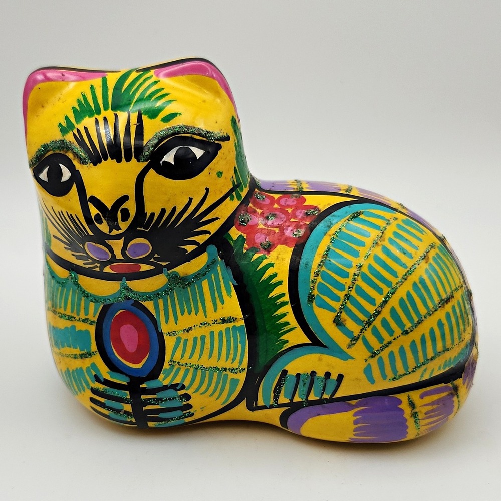 Vintage Mexican Folk Art Ceramic Cat Figurine Hand Painted Talavera Style
